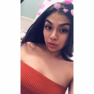 Meet your Posher, Yvette